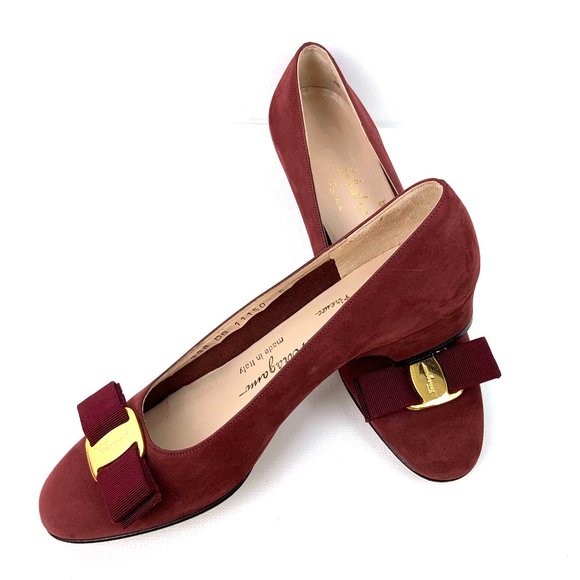Salvatore Ferragamo Shoes - Salvador Ferragamo Vara Bow Maroon Suede Pump 6B
